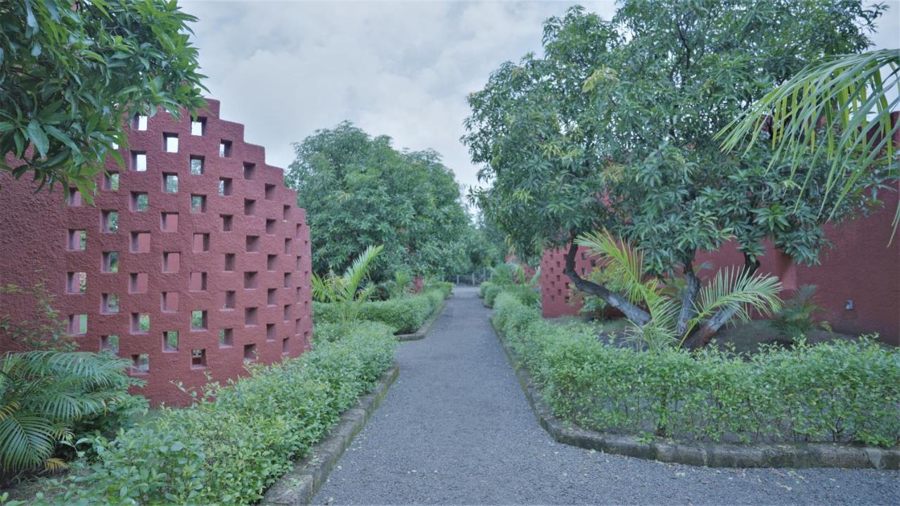 Amraness Luxury Resort Sasan Gir Ngoại thất bức ảnh