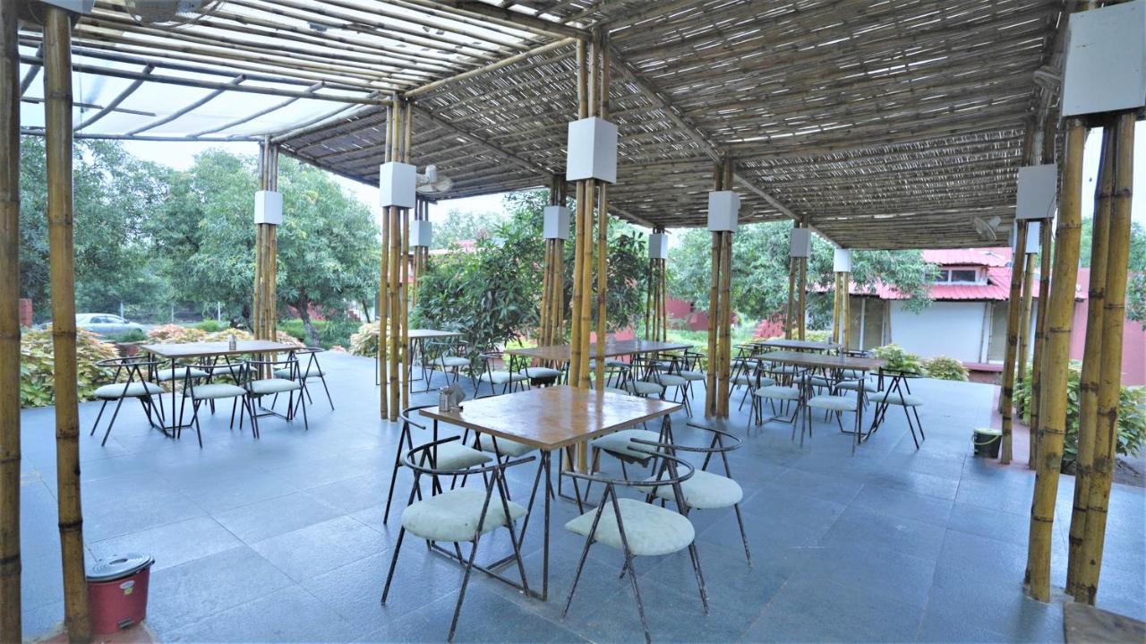 Amraness Luxury Resort Sasan Gir Ngoại thất bức ảnh
